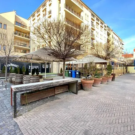 Exclusive Homes * Budapest